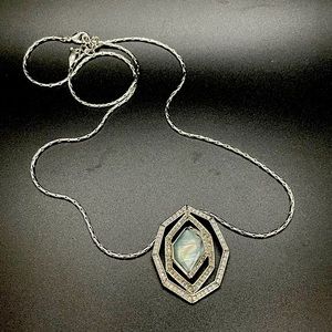 Chloe + Isabel pendant apenglow